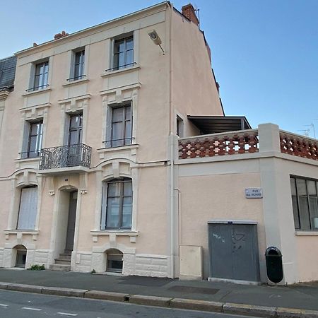 Appartements Rue Sarret Xxl Angers Exteriör bild