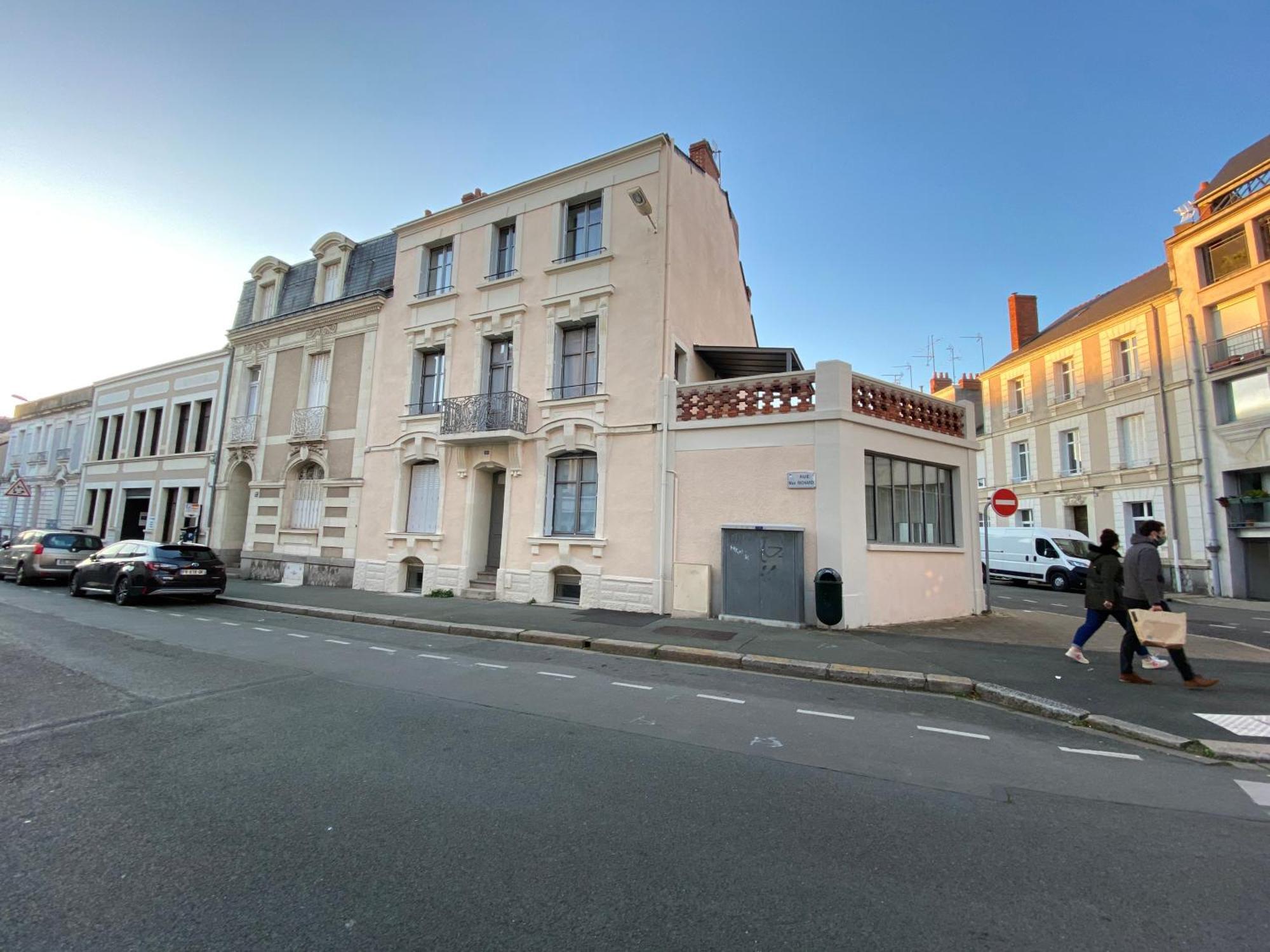Appartements Rue Sarret Xxl Angers Exteriör bild